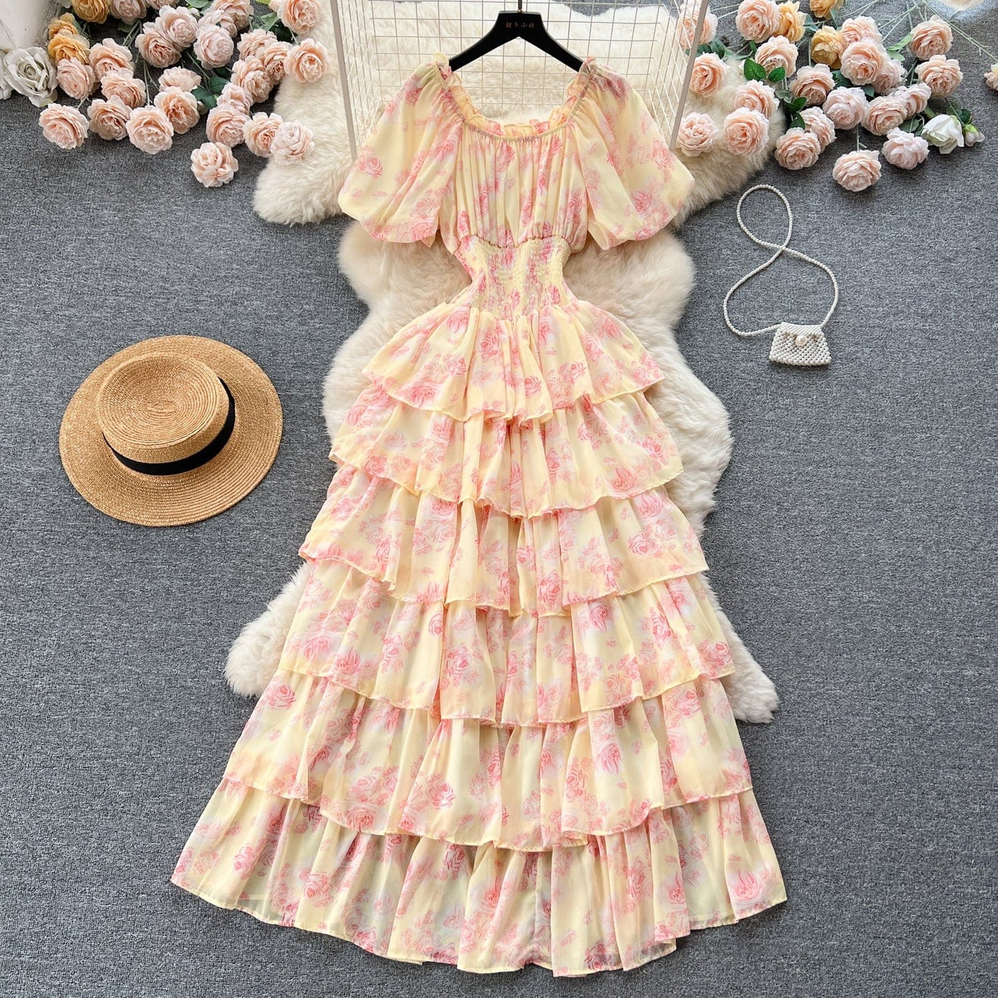 Free / Yellow New Retro Romantic Sense Floral Dress Female Summer Bubble Sleeve Waist Design Niche Chic SeniorSsense Cake Dress