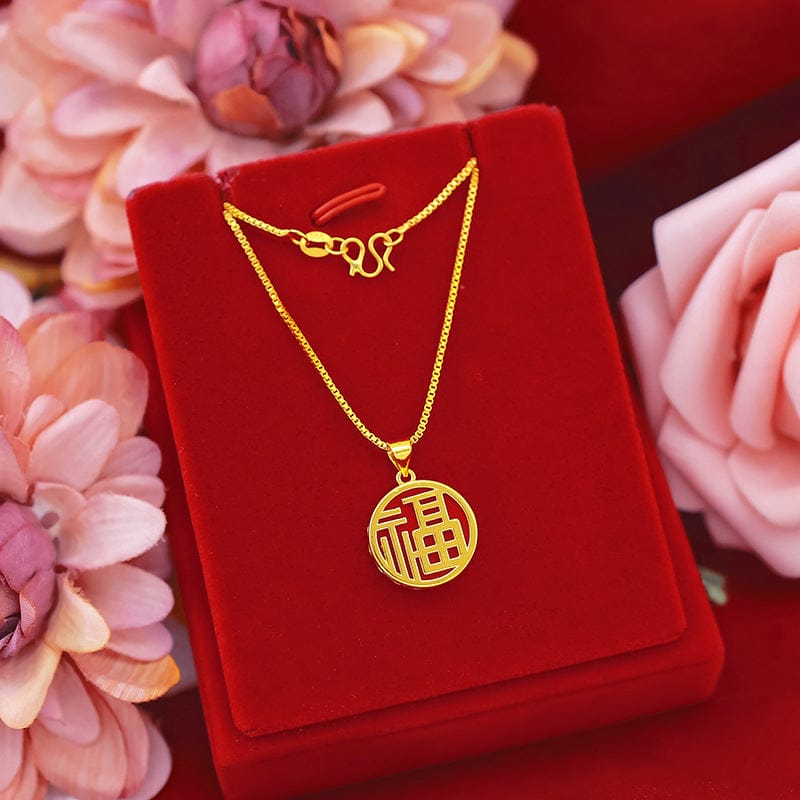 Gold Dropshipping Lucky Gold Pendant Necklace for Women Chain Clavicle Ornaments for Girlfriend Birthday Gifts Fine Jewelry Female
