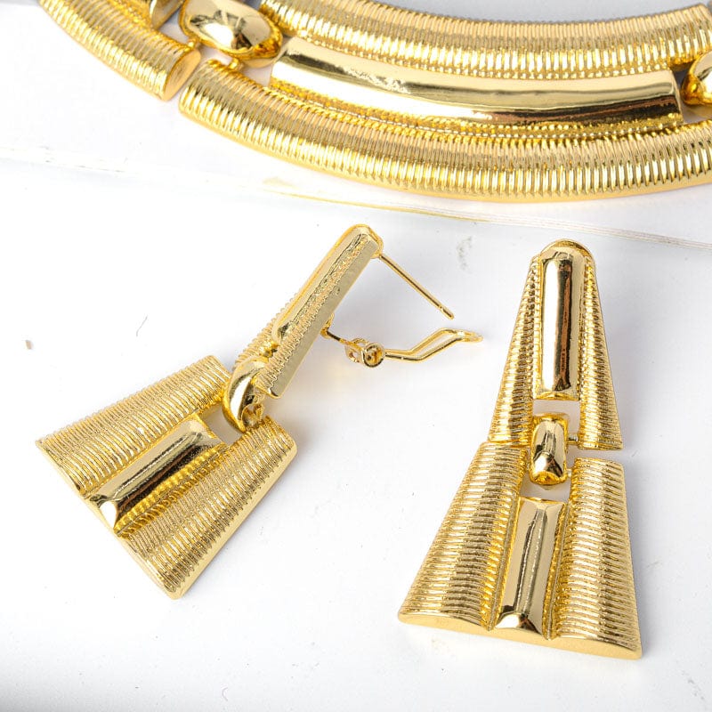 Gold Factory directly new arrival Big copper Gold Plated 24k Jewelry Handmade Fashion Women Necklace Earrings Jewelry Set In China