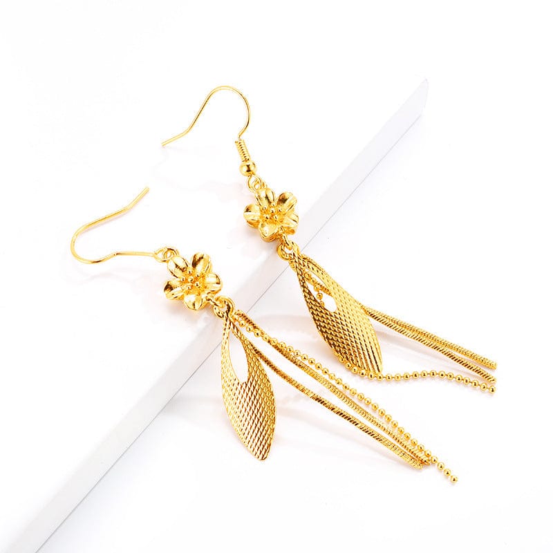 Gold Fashion 14K Gold Earring Elegant Long Tassel Earrings for Women Wedding Engagement Jewelry Exquisite Leaf Shape Earrings Female