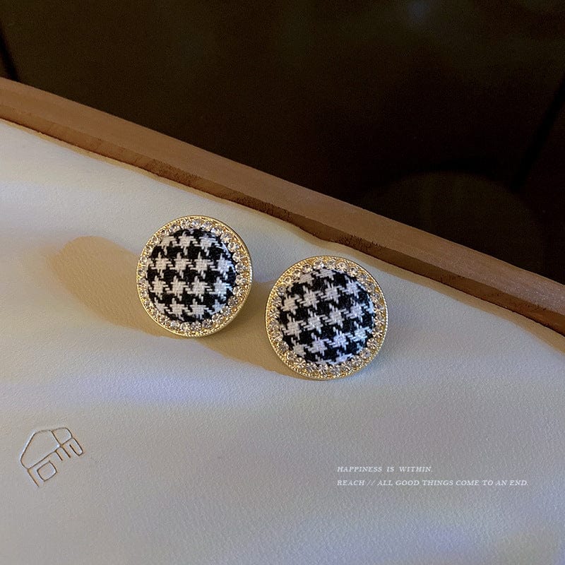Gold Luxuryest Black White Stud Earring for Women Chessboard Stud Earing Round Earring Jewel Female