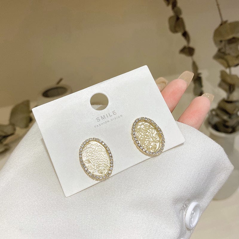 Gold New Metal Oval Rose Flower Hollow Vintage Stud Earrings Elegant Zircon Women Fashion Temperament Jewelry