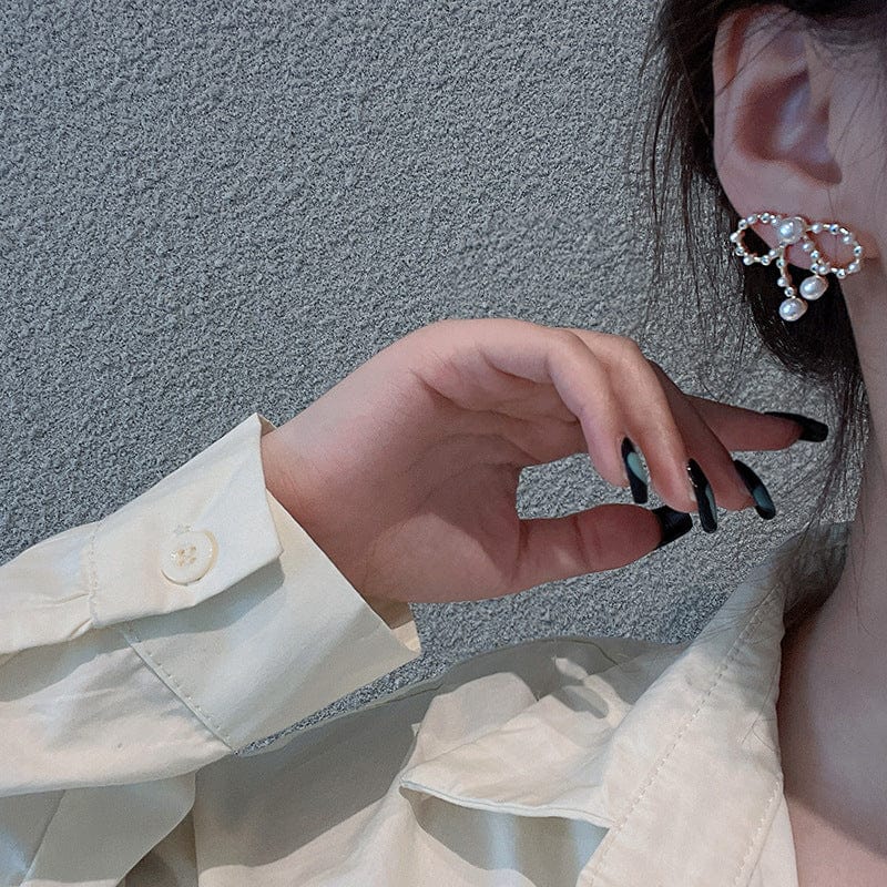 Gold New Trendy Design Crystal Stud Earrings for Women Gold Color Sweet Bow Pearl Earrings Party Gift Drop Shipping