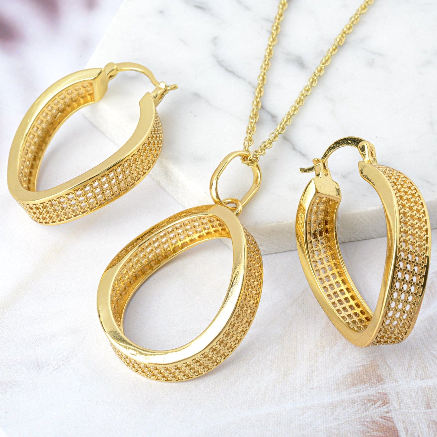 Gold Nigerian Popular jewelry high quality copper Women wedding party bridal jewelry set luxury