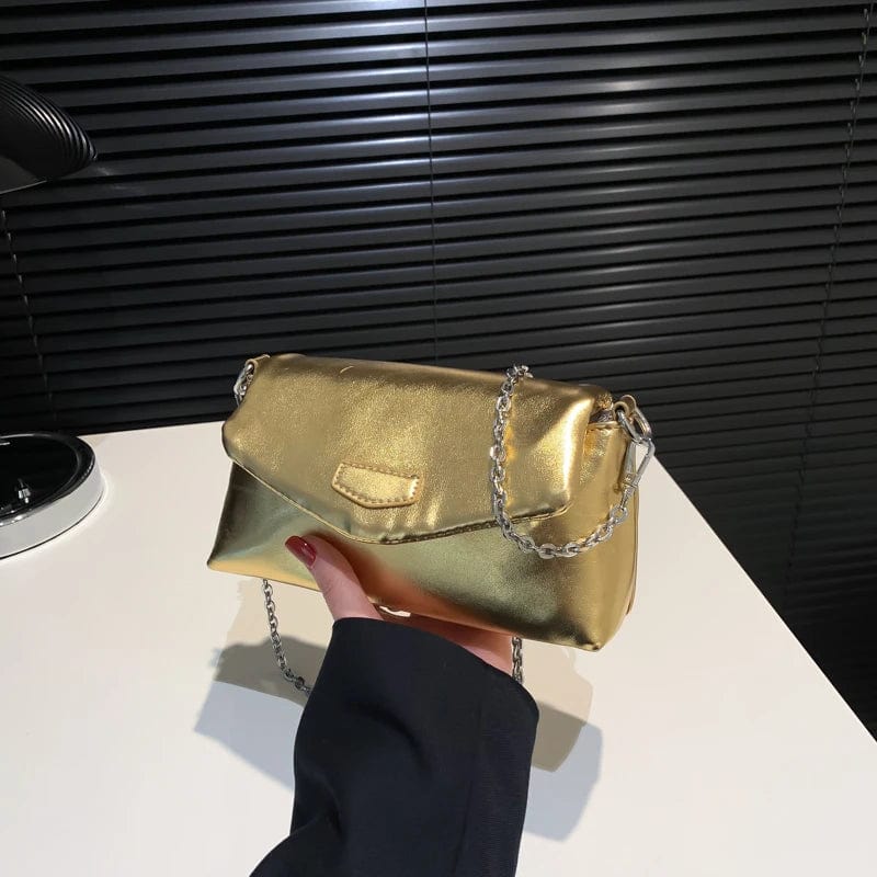 Golden New Popular Factory direct sale luxury trendy phone bags ins high quality designer handbags for women