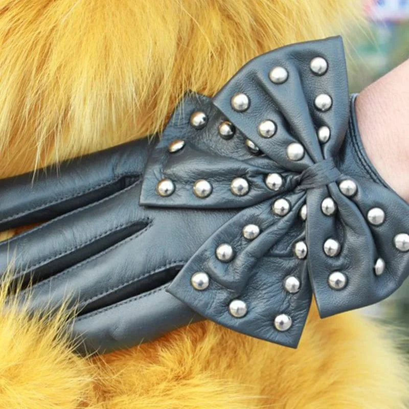 Gray Cute texting Christmas gift women rivet Leather sheepskin gloves with bow