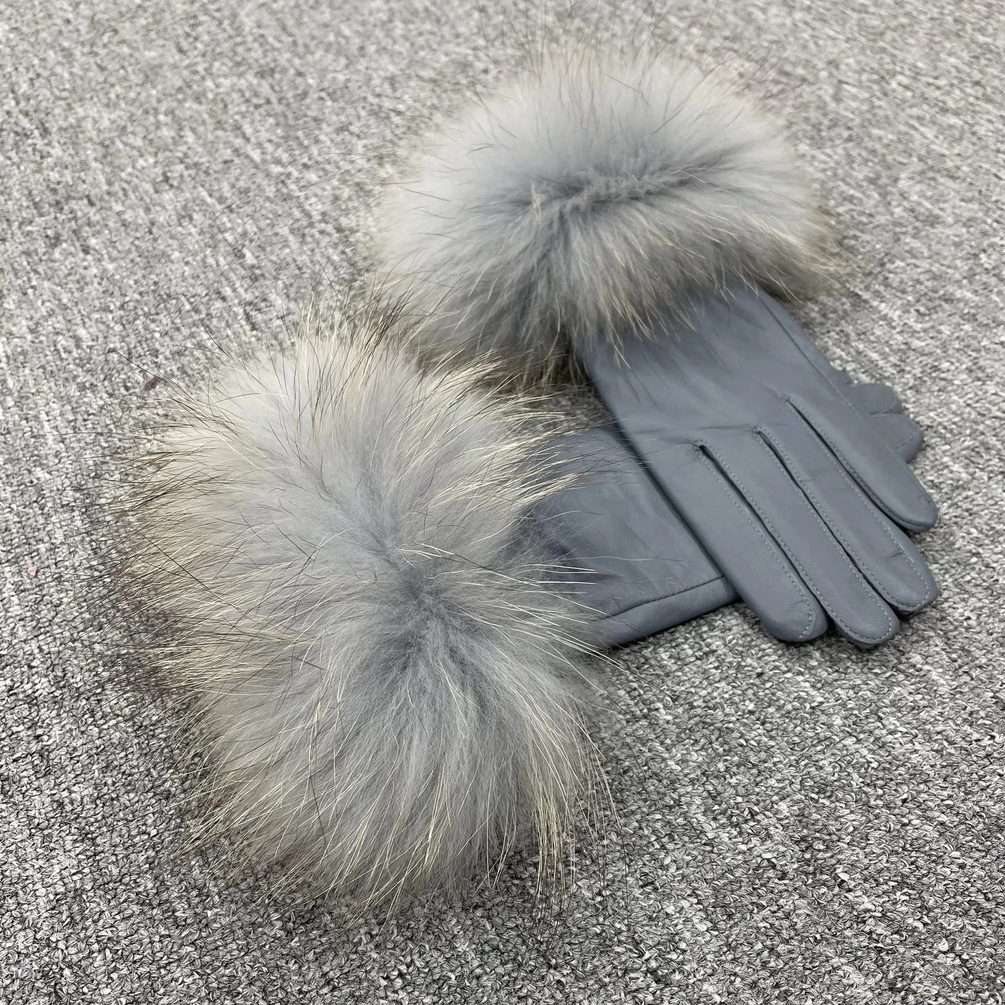 Grey Modern Style Beautiful Design Colorful Raccoon Fur Cuff Genuine Leather Gloves For Women