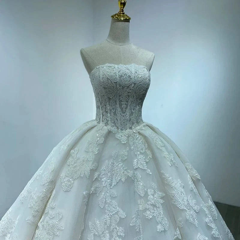 Handmade Strapless Princess Lace Ball Gown Cathedral Train Wedding Dress Wm29