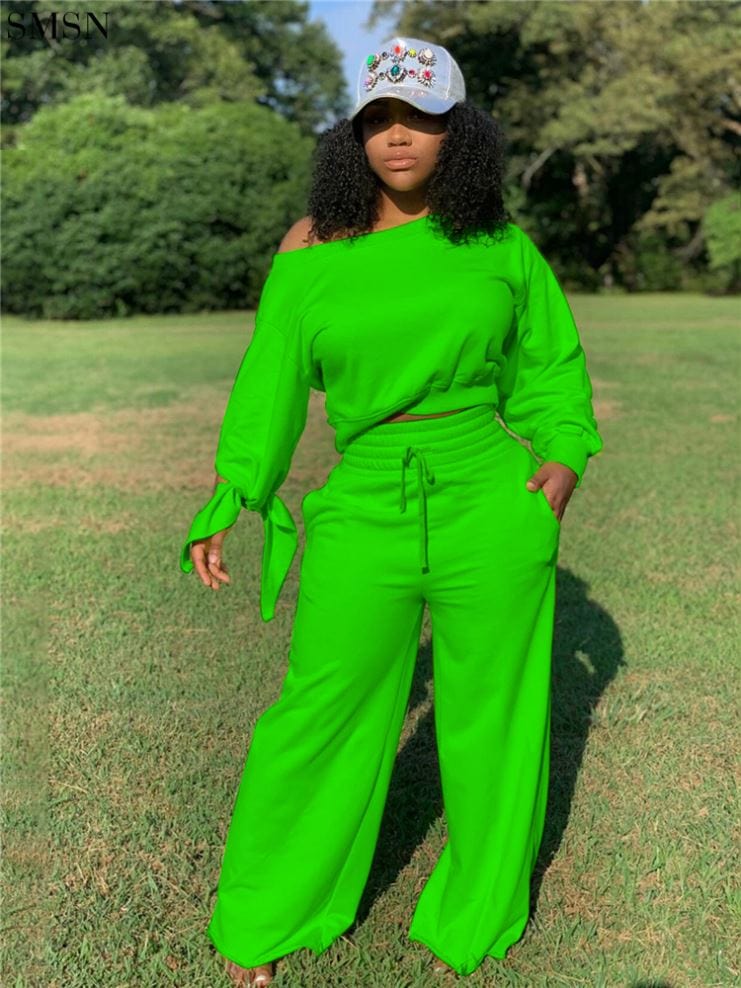 High Quality Solid Color Long Sleeve And Fleece Loose Trouser Suit Two Piece Pants Set Women
