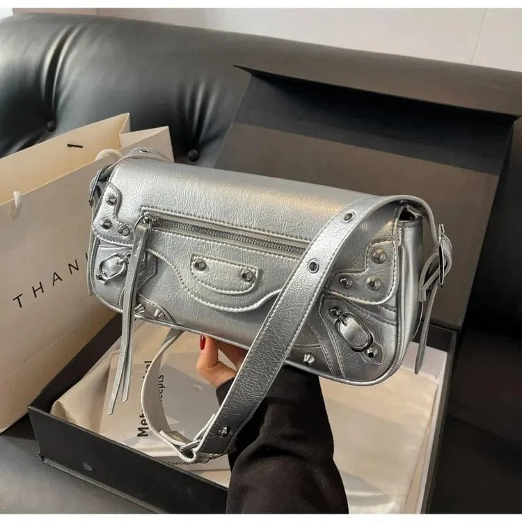 High Street Vintage Handbag Women New Rivet Large Capacity Casual Crossbody Bags Ladies Moto Biker Black Messenger Bag