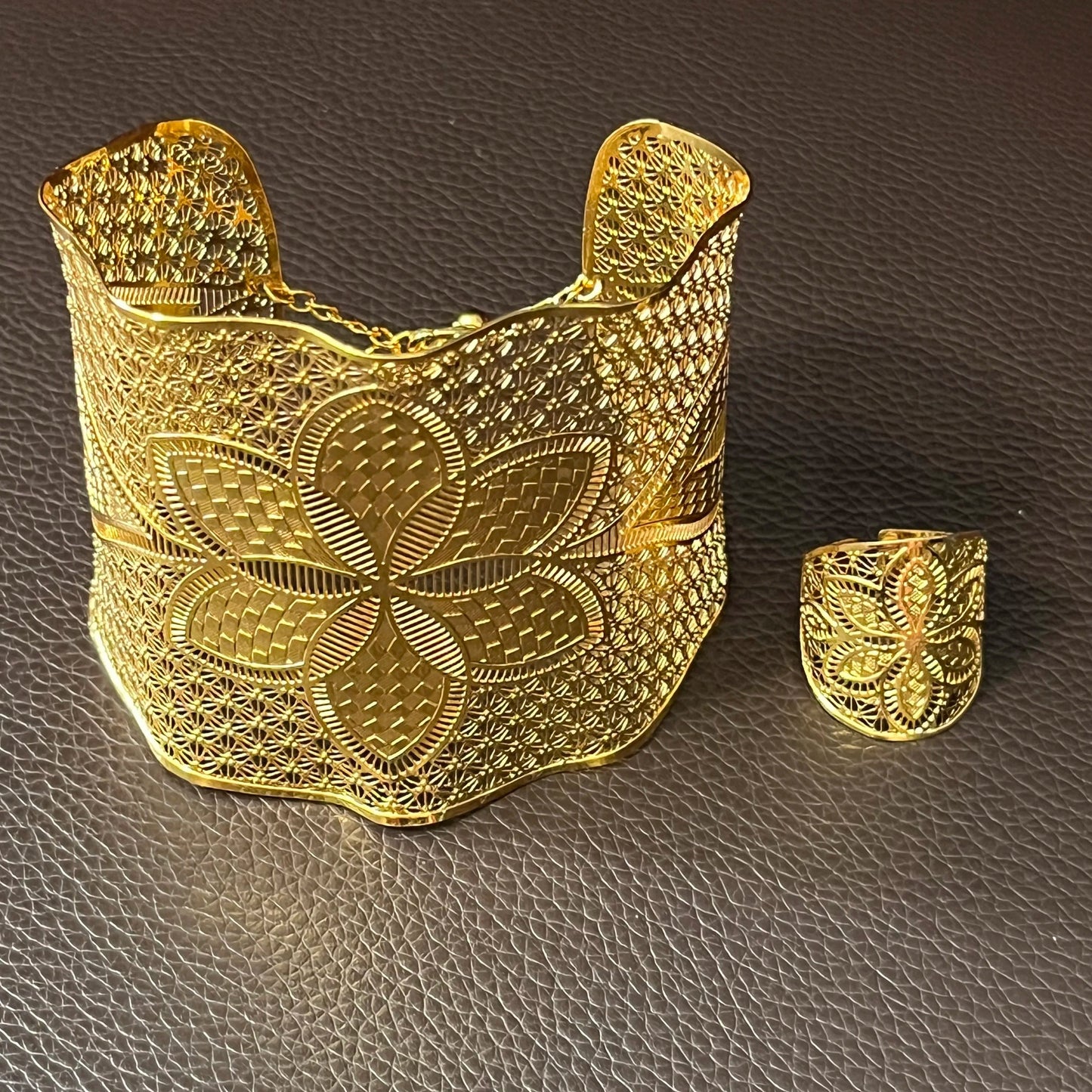 Hot Sale Wedding Party Gift Bridal Gold Plated Bracelet Ring Jewels Fashion Popular Copper Alloy Wholesale Jewelry set