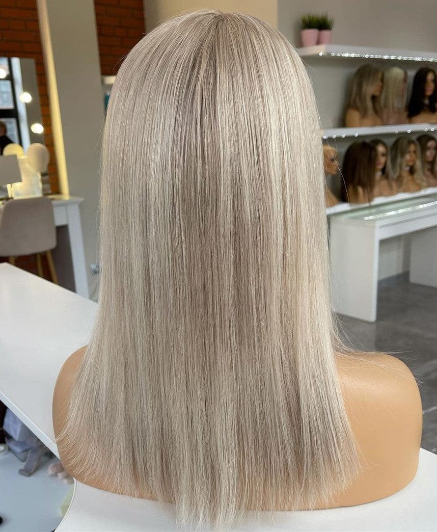 Hot Sell Blonde Bob Wigs Ombre Ash Blonde Color Silky Straight Human Hair Pre Plucked Lace Front Wigs