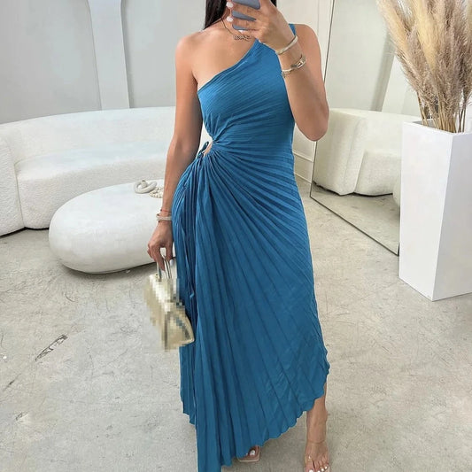 Hot selling ladies elegant party long maxi sexy dress sleeveless one single shoulder pleated women's dresses