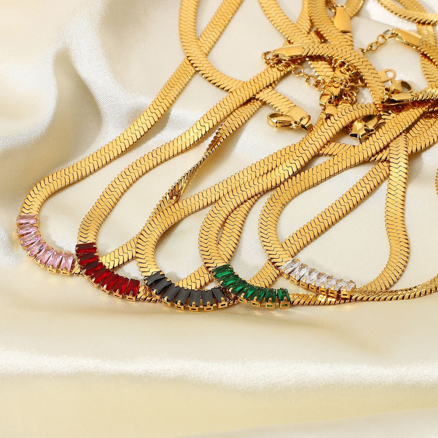 IVIAPRO  Jewelry New Arrival Non Tarnish Stainless Steel Snake Chain Zircon Choker Necklace