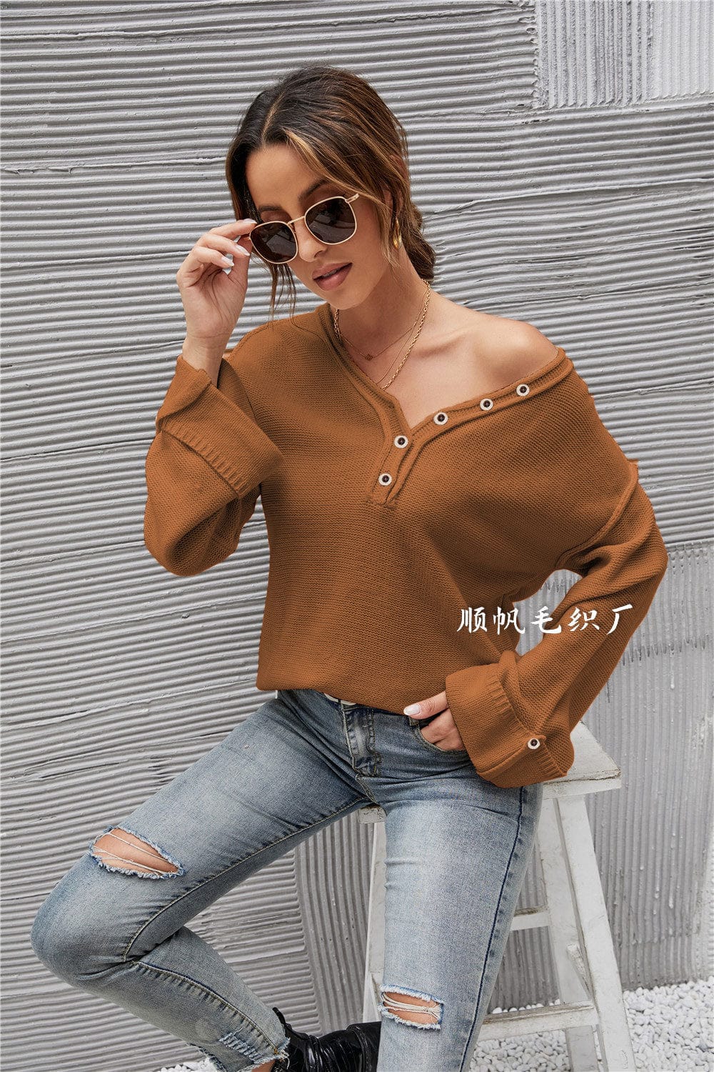 L / Khaki 2022  women's large size V-neck sweater  long sleeve sweater women