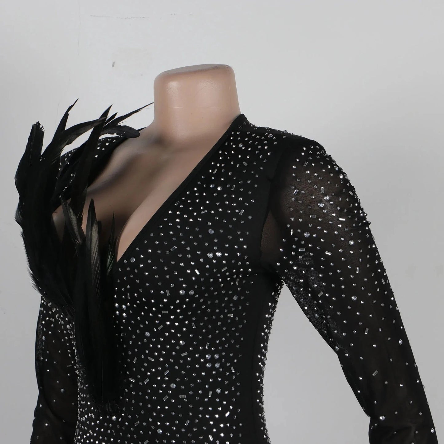 L28170 African Dresses 2024 Spring Hot Diamond See-through Mesh V-Neck Feather Club Dress