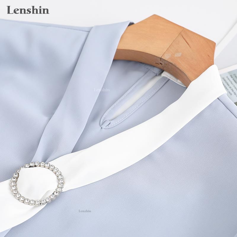 Lenshin V-neck Collar Tie Shirts for Women Blouse with Bow Work Wear Office Lady Female Tops Chemise Loose Fashion Style