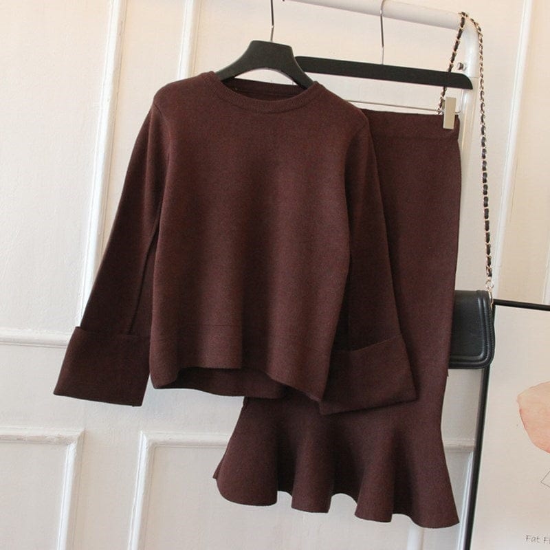 Long Ray Latest New Arrival Korean Style Knit Crew Neck Top And Slim Fit Fishtail Skirt Twin Set