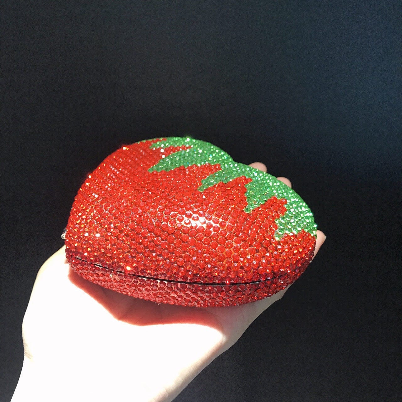 Luxury Cute Red Strawberry Clutch Crystal Women Evening Bag Party Purse Shinny Shoulder Rhinestone Clutch Wedding Clutch Bag