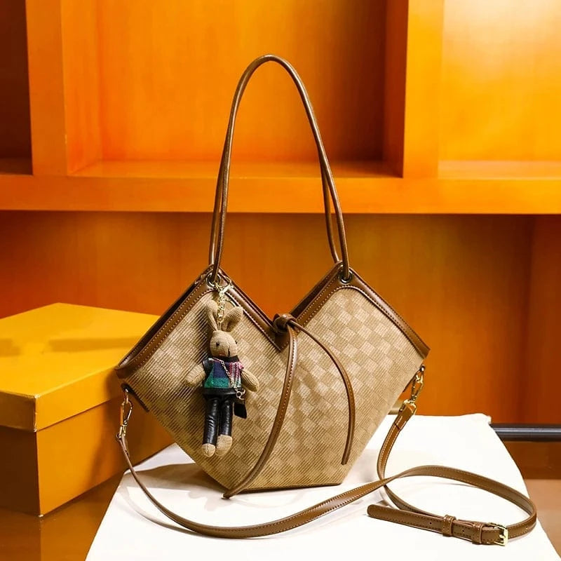 luxury designer unique shaped handbags 2023 new arrivals purse chain strap fashion latest ladies handbags