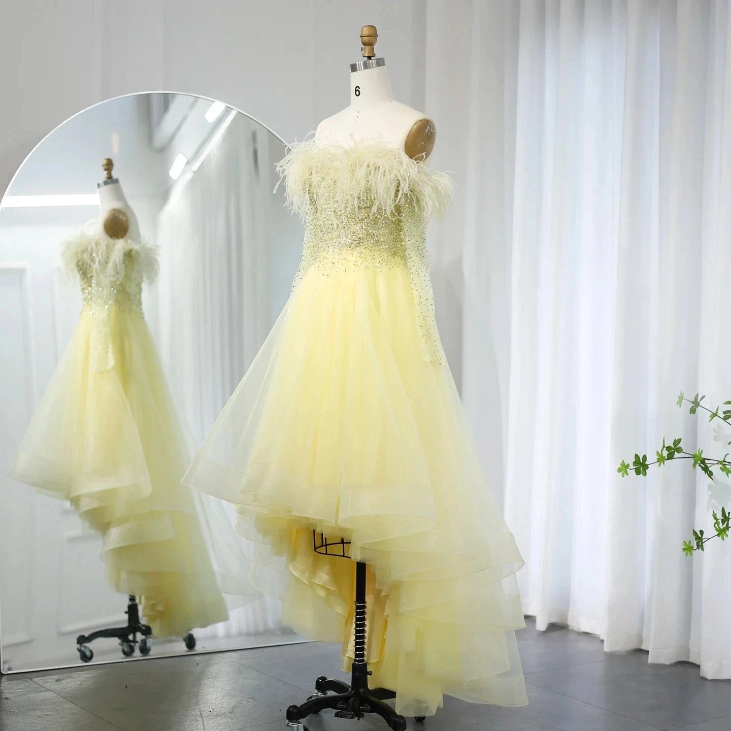 Luxury Feathers Dubai Purple High Low Evening Dresses Elegant Off Shoulder Arab Women Wedding Party Prom Dress Sz465