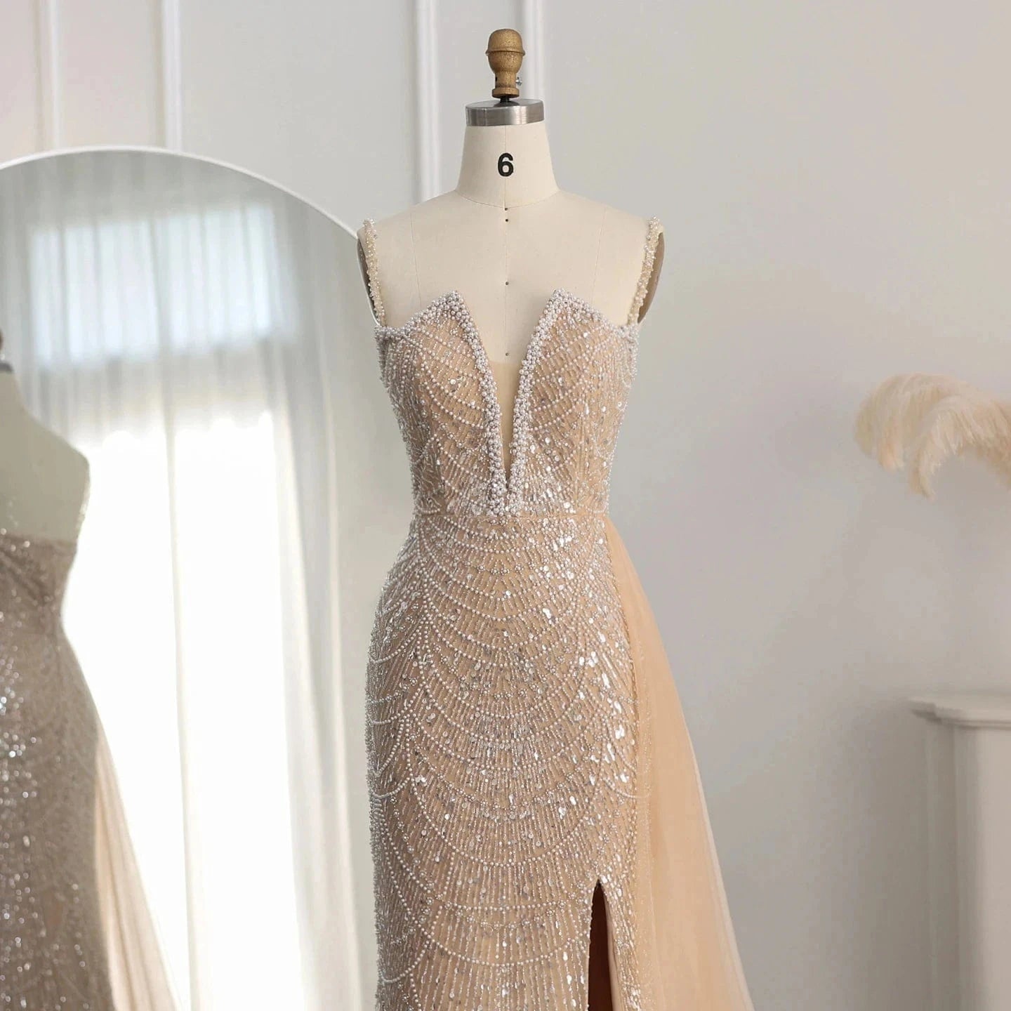 Luxury Nude Spaghetti Straps Mermaid Arabic Long Evening Dress with High Slit Overskirt for Wedding Party Gown SZ311