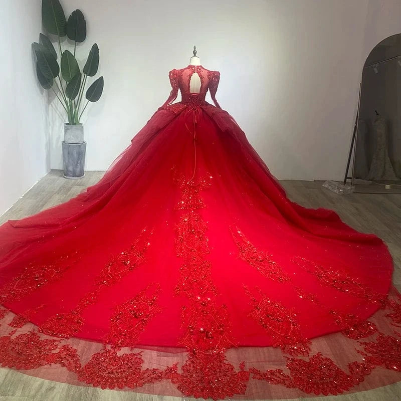 Luxury Red Wedding Dresses Long Sleeve High Neck Applique Lace Up Church Bride Gowns Wm30