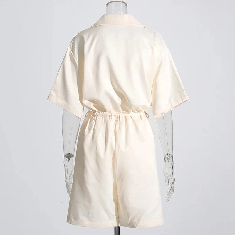 M / AS PICTURE CHICEVER Fashionable High Waist Short Sleeve Embroidery Pattern 2 Piece Set For Women