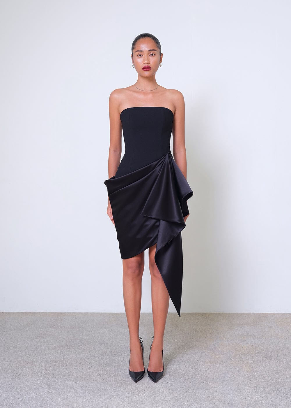 M / black DH7826 Summer New Arrival Irregular Spcling Slik Ruffles Strapless Bodycon Black Elegant Dress