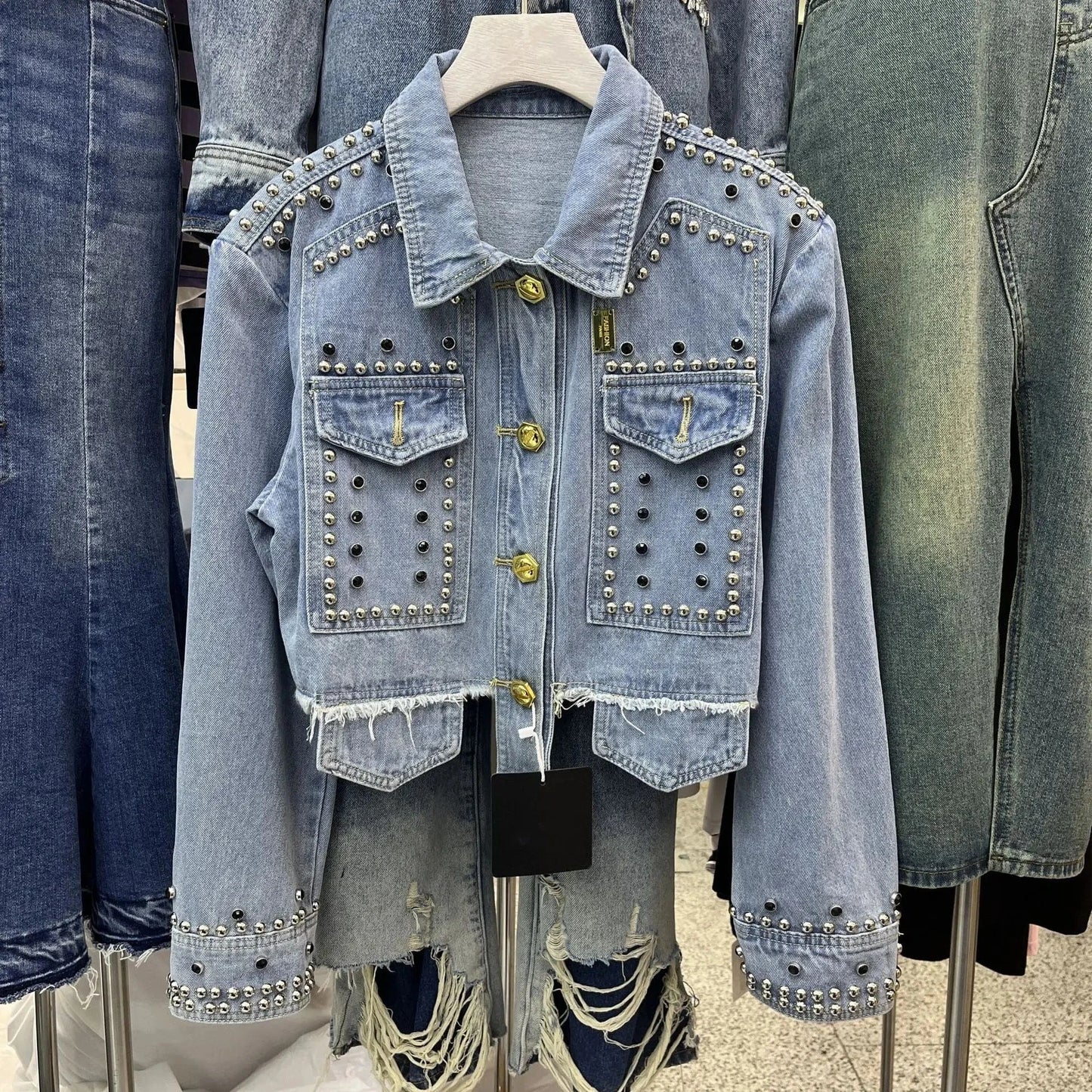 M / Blue JL7311 Newest Style Lady Jean Jacket Long Sleeve Woman Denim Jacket with Rivets Golden Buttons Women Casual Jacket