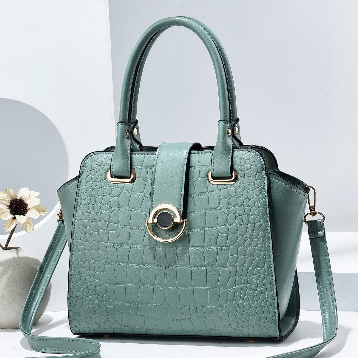 M / green 2022 Fashionable crocodile Mosaic commuting cross-body bag Leather shoulder bag large capacity woman bags wholesale handbags
