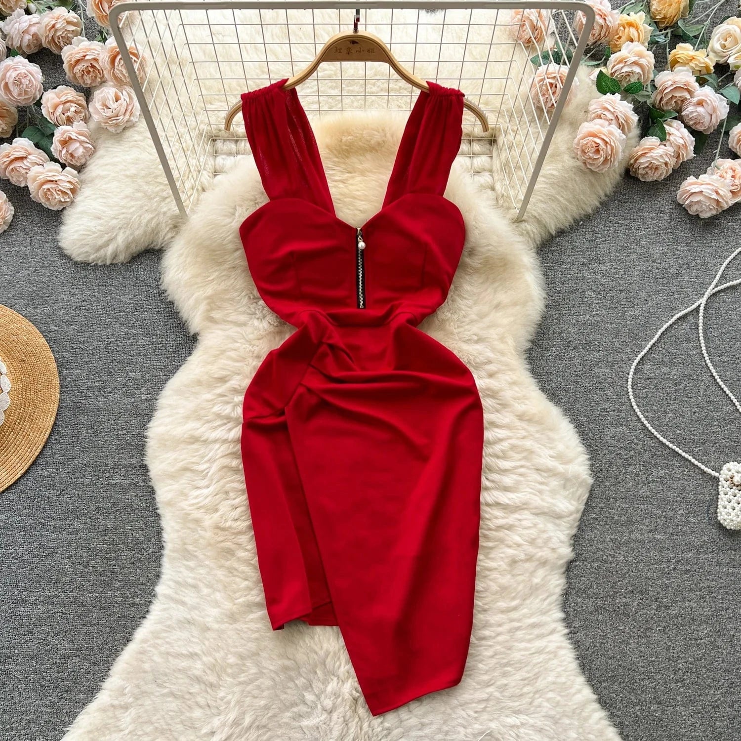 M / Red 2024 Women's New Fashion Sexy Zipper Halter Dress Irregular Slim Short Dress