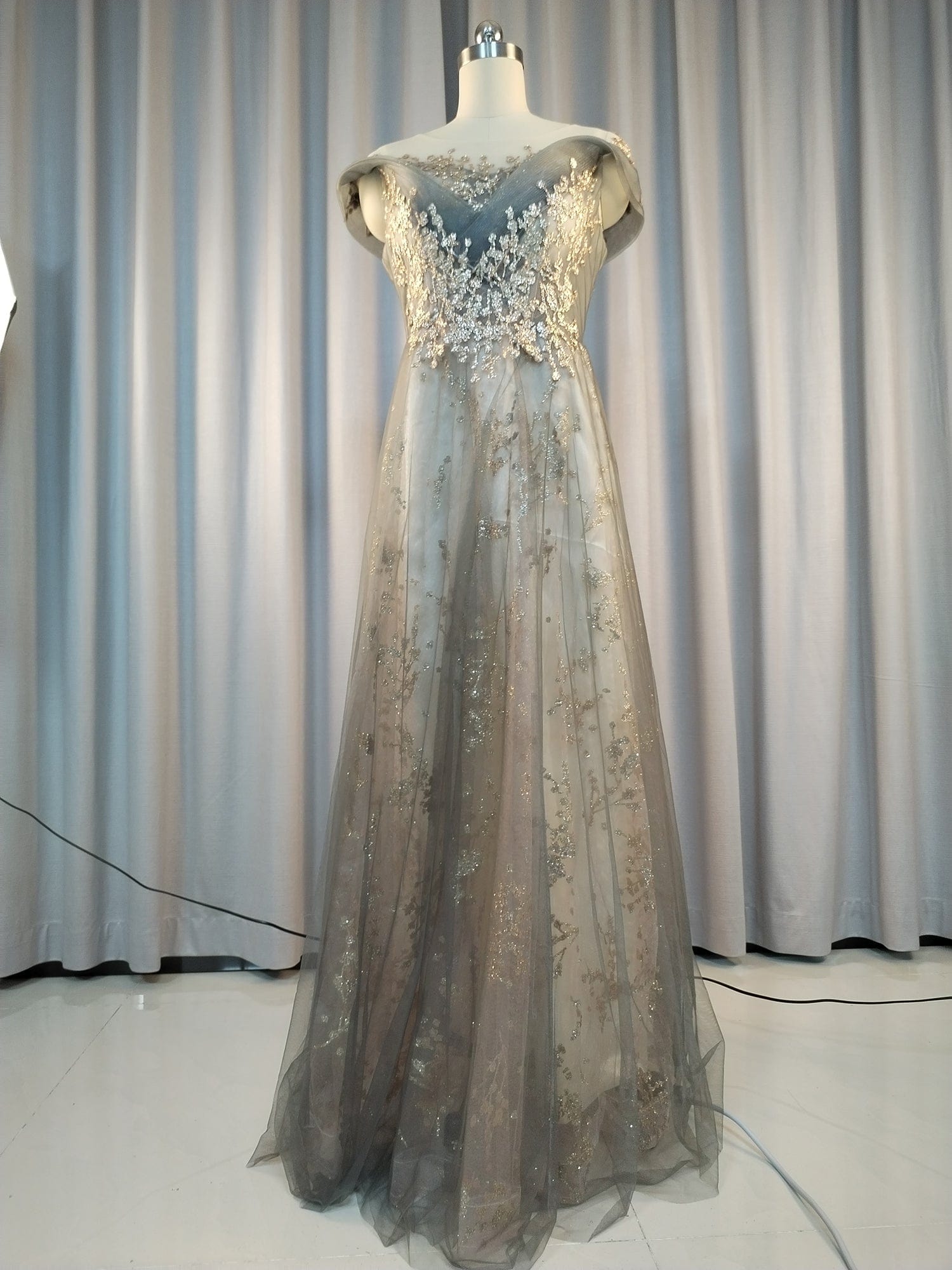 Manufacturer made top quality Banquet evening dress female new host party t handmade annual party dress drop shipping fulfill