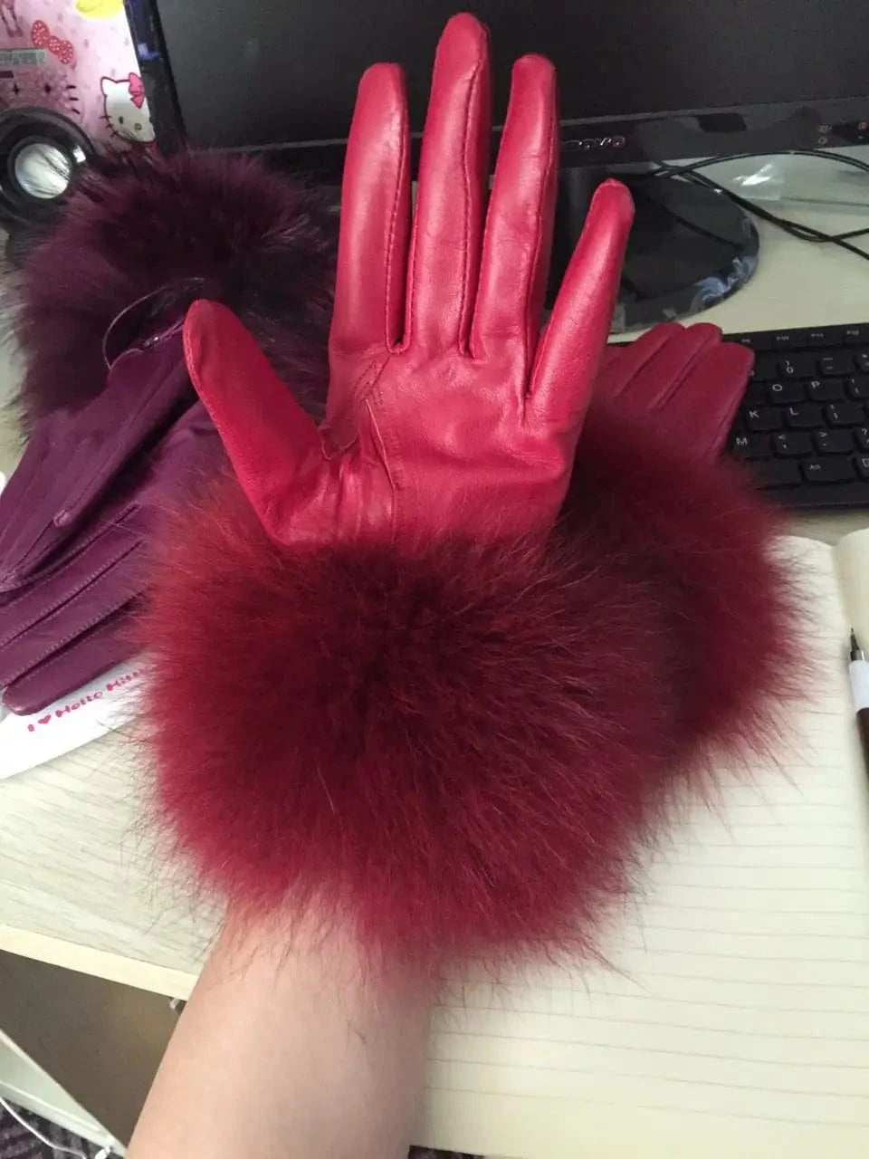 Modern Style Beautiful Design Colorful Raccoon Fur Cuff Genuine Leather Gloves For Women