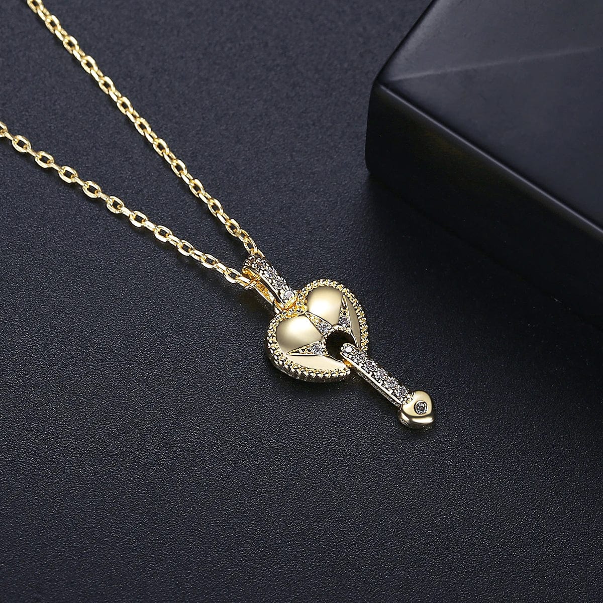 N20030310 LUOTEEMI Luxury Flower Zircon Necklace Women CZ Stone Gold Plated Jewellery Pendant Necklaces