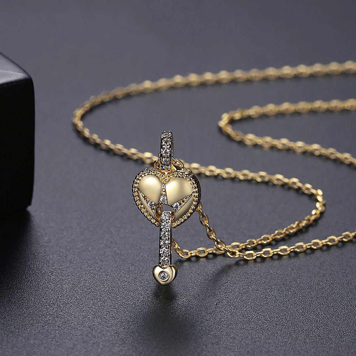 N20030310 LUOTEEMI Luxury Flower Zircon Necklace Women CZ Stone Gold Plated Jewellery Pendant Necklaces