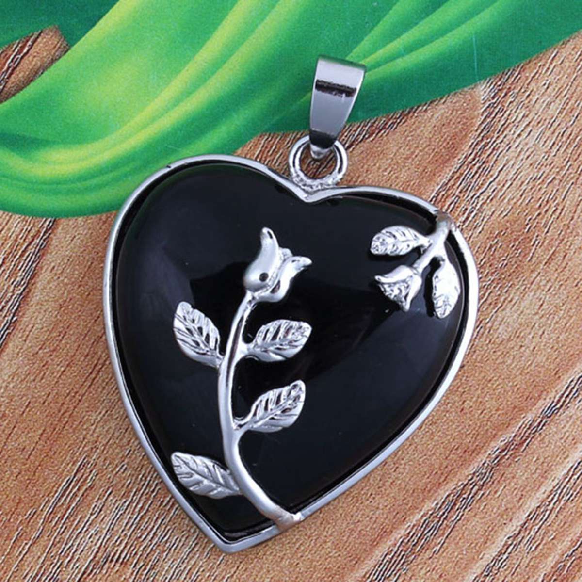 necklace pendant / 18inches / Black Onyx Natural Healing Crystals Heart Pendant Necklaces Reiki Quartz Gemstone Jewelry Flower Wrap Crystal Pendant for Womens Girls