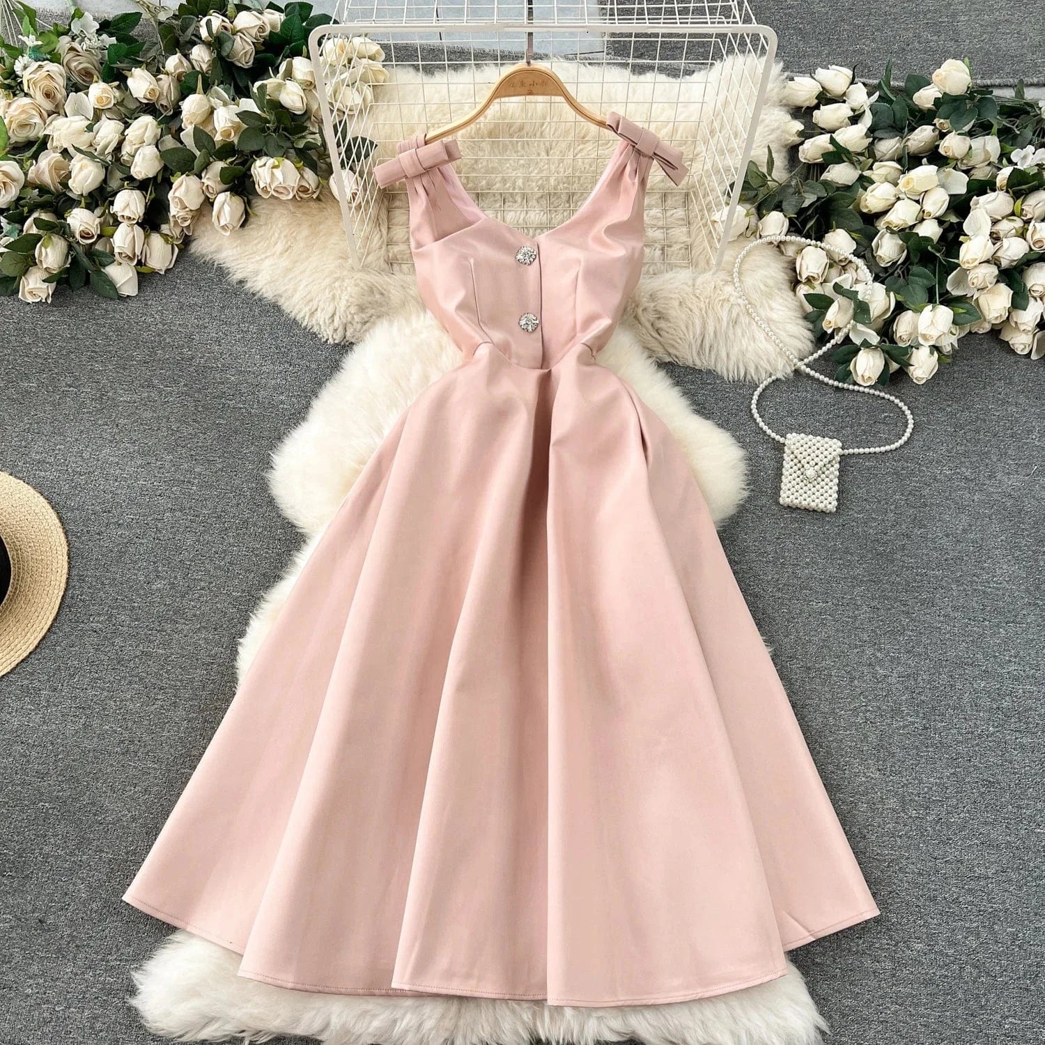 New Arrival Hepburn Fashion Trendy Bow Diamond V-neck Vestidos Women Elegant Summer Casual Dresses