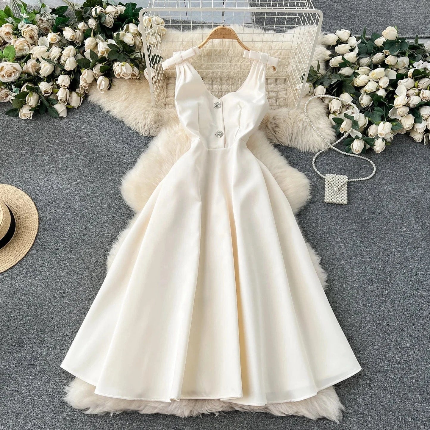 New Arrival Hepburn Fashion Trendy Bow Diamond V-neck Vestidos Women Elegant Summer Casual Dresses