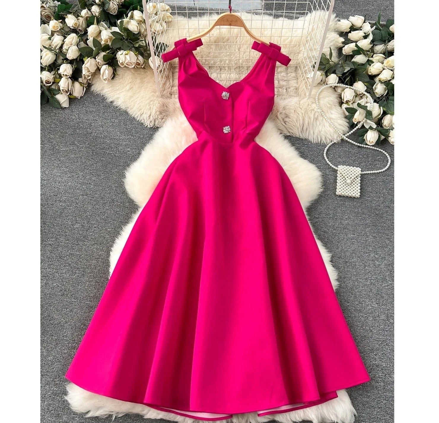 New Arrival Hepburn Fashion Trendy Bow Diamond V-neck Vestidos Women Elegant Summer Casual Dresses