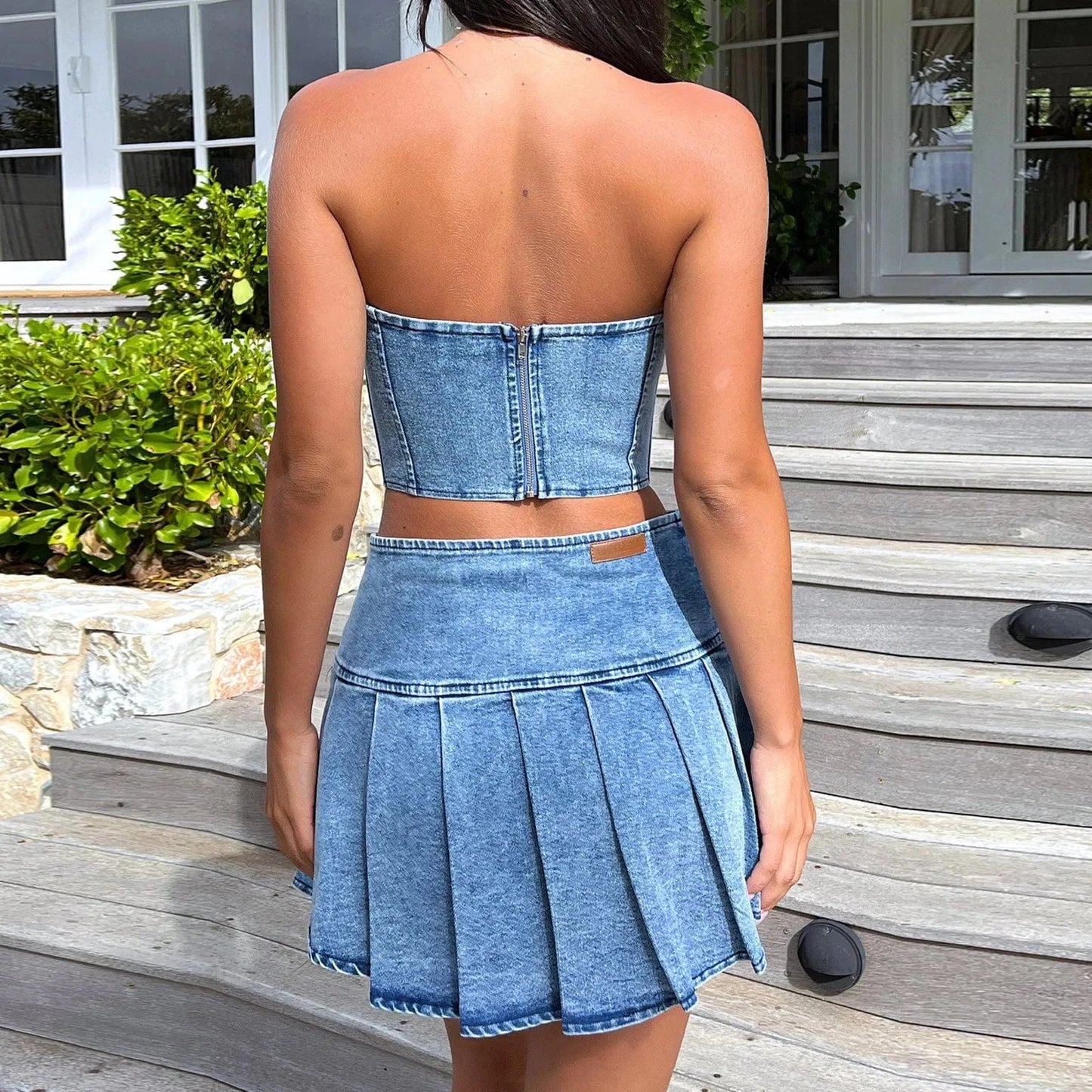 New Arrival Women Two 2 Piece Outfits Sexy Sleeveless Jean Denim Crop Tube Top Mini Split Pleated Skirt Sets