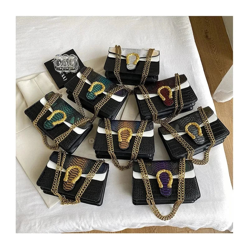 New Colored Shoulder Bag Premium small bag Fashion Versatile Trendy Women's Chain Crossbody Bag Advanced Snake Pattern Handbag