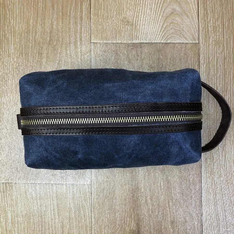 New fashion toiletry bag men leather travel toiletry bag Unisex Pouch for Travelling toiletry kit