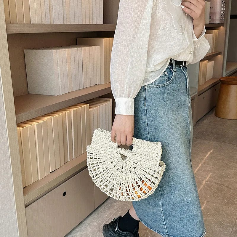 New Hollow Out Women Half Moon Hand Bag Paper Rope Straw Woven Hobo Tote Bag for Daily Life Korean Style Beach Travel Handbags