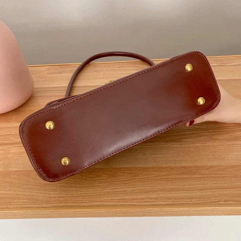 new made armpit bags ladies 2023 women shoulder bag free shipping in China custom crescent handbag