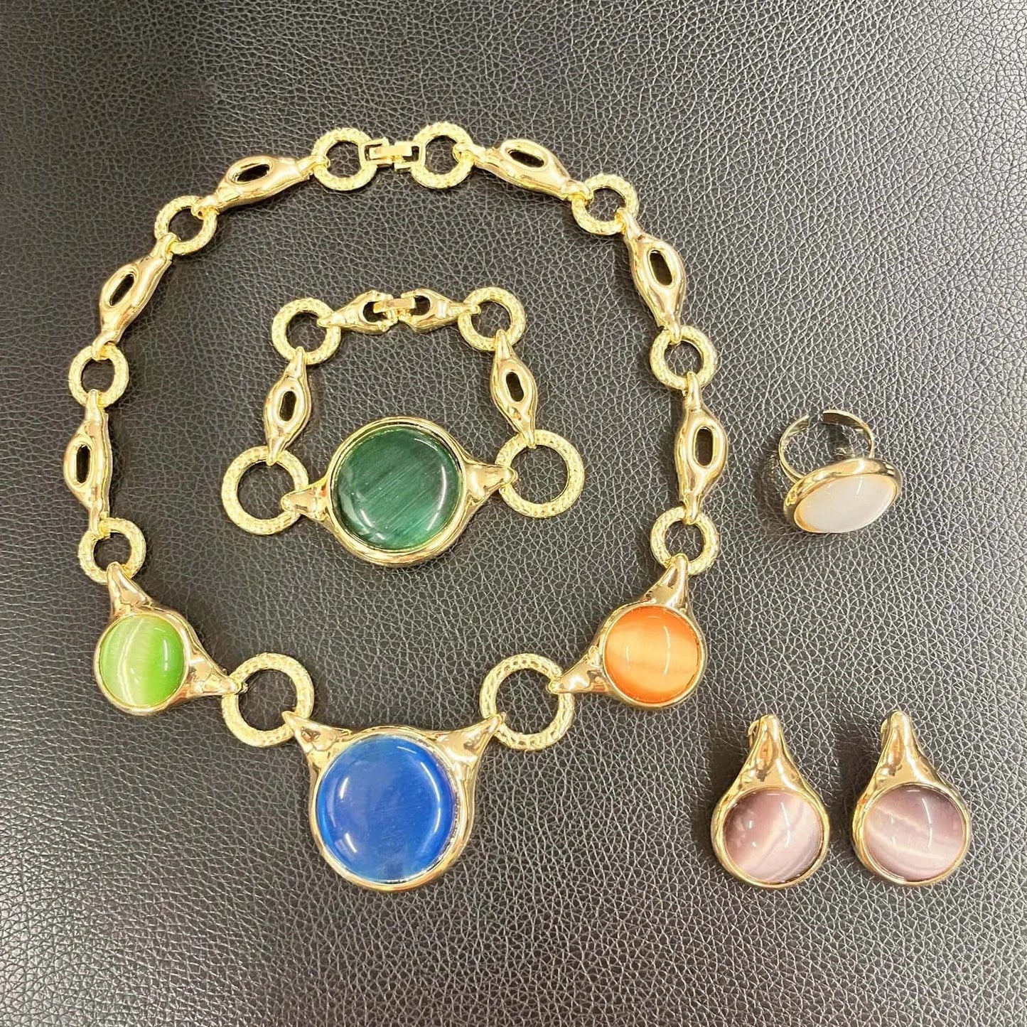New Popular 4 pieces Jewelry set / 8 / 1 Latest 18K Gold Plated Hot Sale Wholesale Jewelry Set Popular Gift Custom Party Brazil Dubai Birthday Simple Jewels