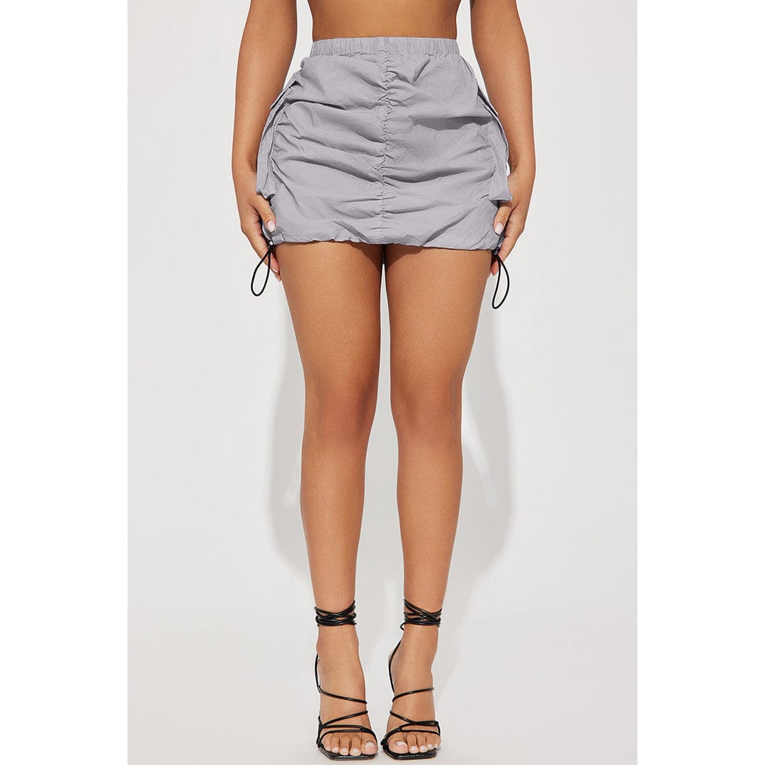 New product High Quality Pleated Drawstring Mini Skirt Summer Solid Color Elastic Waist Pockets Cargo Skirt For Women