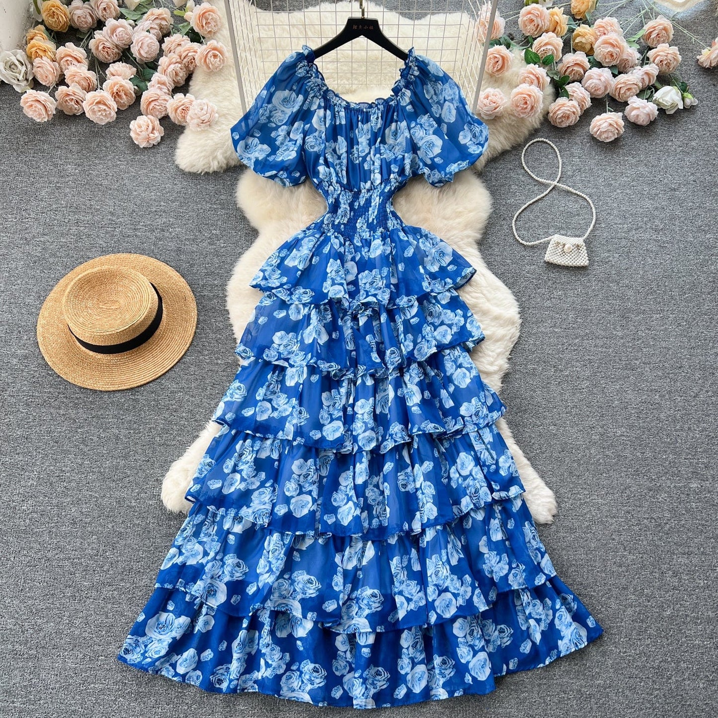 New Retro Romantic Sense Floral Dress Female Summer Bubble Sleeve Waist Design Niche Chic SeniorSsense Cake Dress