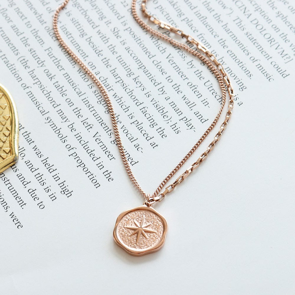 New Stainless Steel Gold Pendant Necklace For Women Girls Vintage Round Disc Star Shape Simple Necklace Jewelry Gift