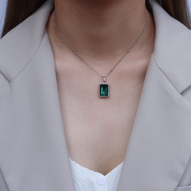 New Stainless Steel Zircon Stone Pendant Necklace Women Stylish Metal Red Green Color Square Collar Necklace Holiday Gift